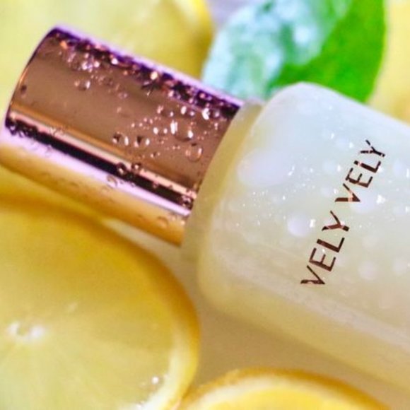 VELY VELY Yuja C-Tamin Serum Blemish Care, Dark Spot - Picture 2 of 3